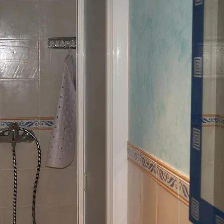 Hermanas Montolio アパート Valbona